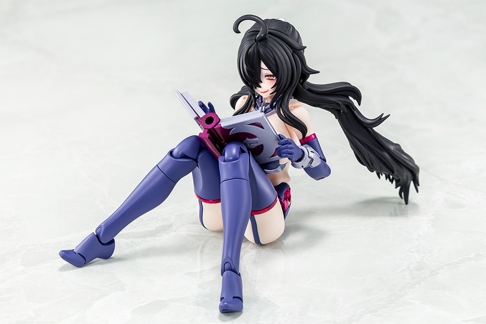Kotobukiya - Megami Device - Auv Tsukuyomi Regalia - Plastic Model Kit